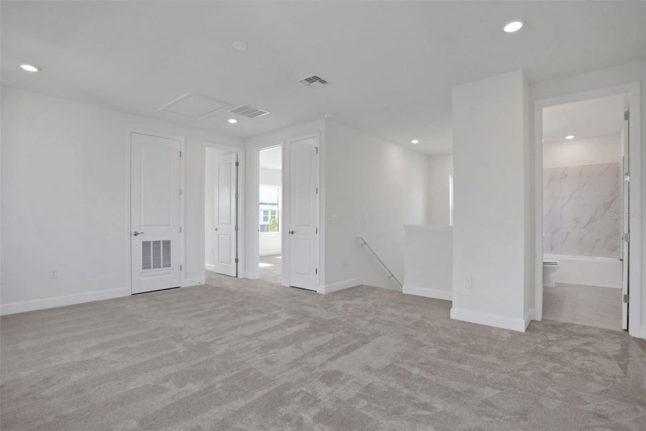 9015 Rothman Lane, Lakewood Ranch, FL 34240 Photo