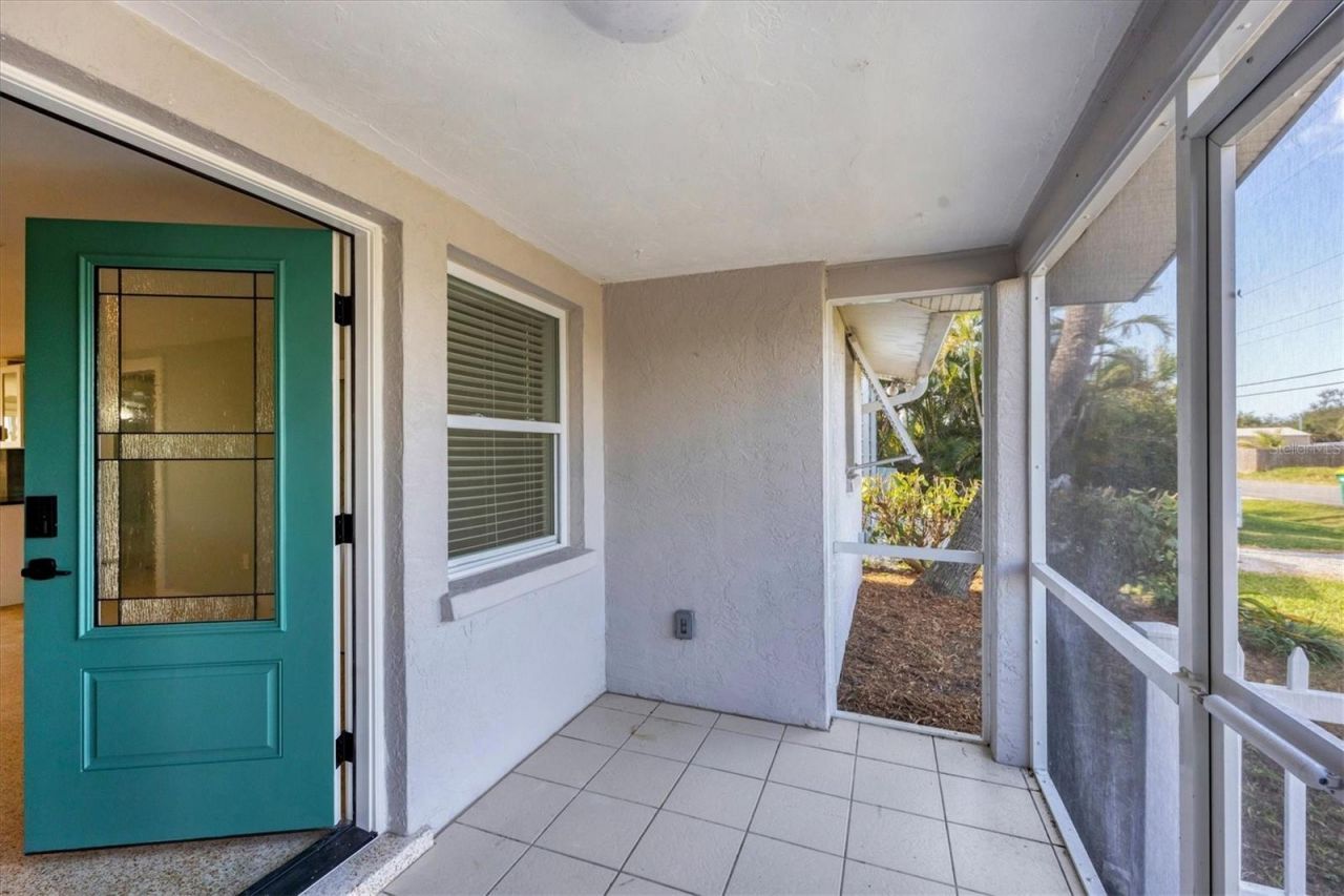 1073 Alston Lane, Englewood, FL 34223 Photo