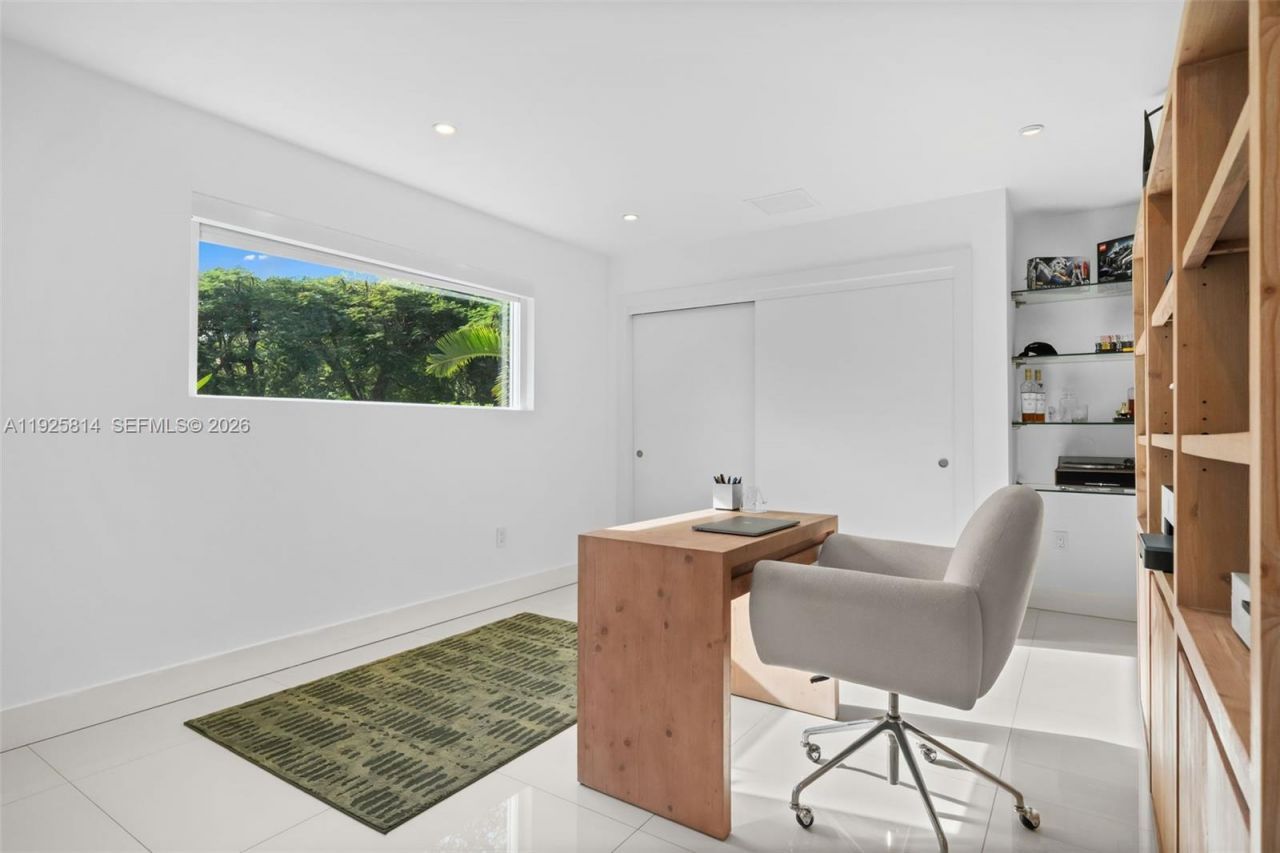 45 SW 19th Rd, Miami, FL 33129 Photo