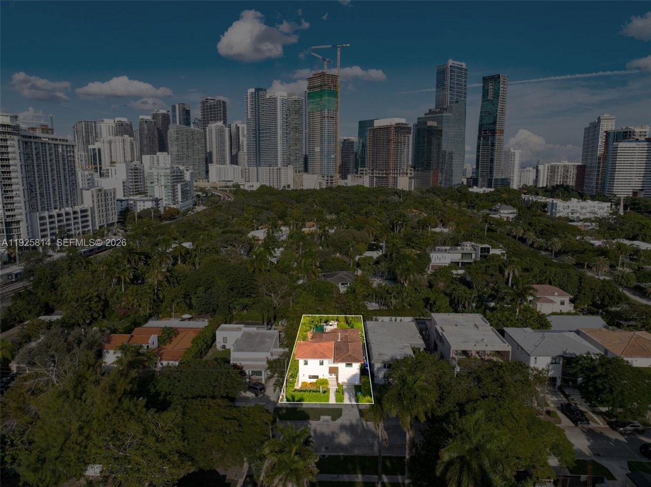 45 SW 19th Rd, Miami, FL 33129 Photo