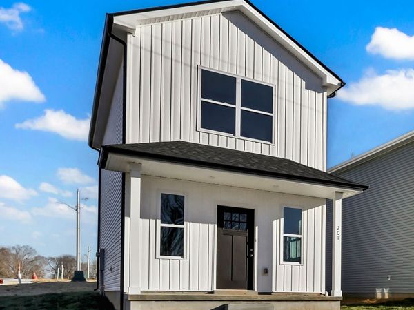 201 Robert Street, Clarksville, TN 37040