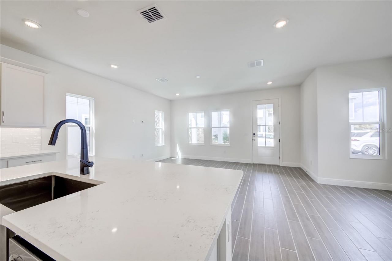 208 Eagleston Lane, Lakewood Ranch, FL 34240 Photo