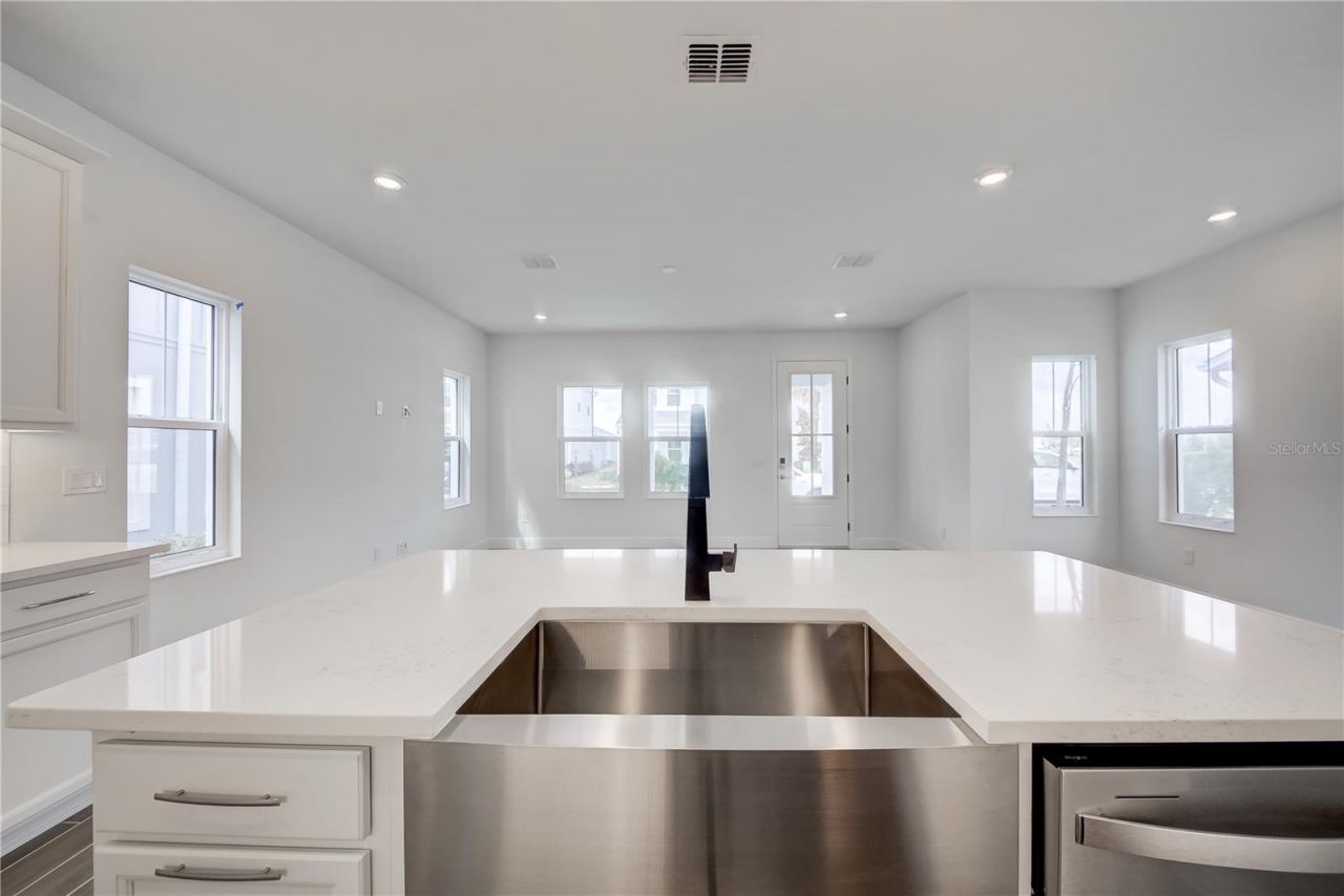 208 Eagleston Lane, Lakewood Ranch, FL 34240 Photo