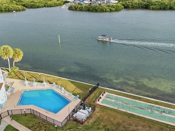 1 WINDRUSH BOULEVARD, Unit 35, INDIAN ROCKS BEACH, FL 33785