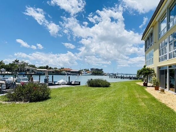 1351 Bayshore Drive, Unit 105, Fort Pierce, FL 34949