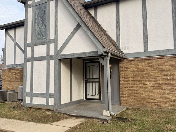9783 Kingscross Court, Indianapolis, IN 46235