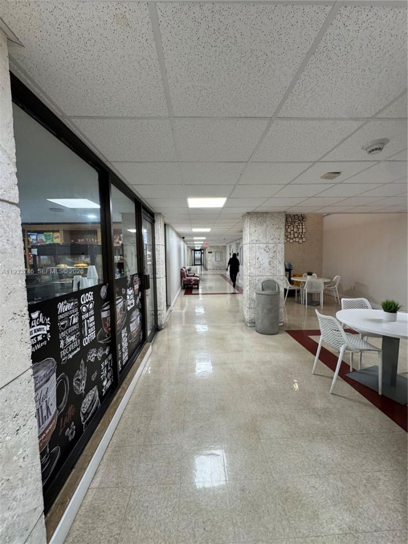 1980 S Ocean Dr, Unit 20Q, Hallandale Beach, FL 33009 Photo