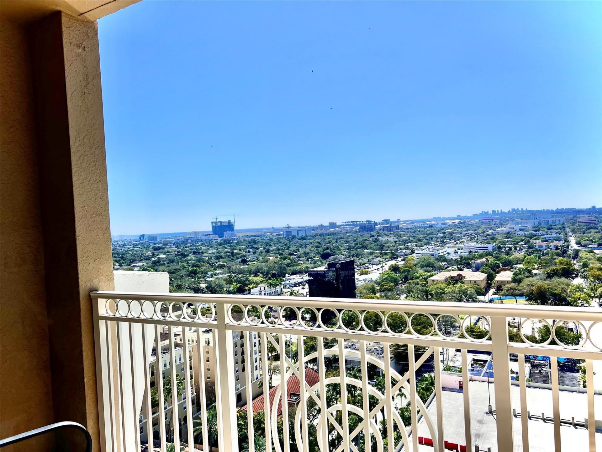 511 SE 5th Ave, Unit 2006, Fort Lauderdale, FL 33301 Photo