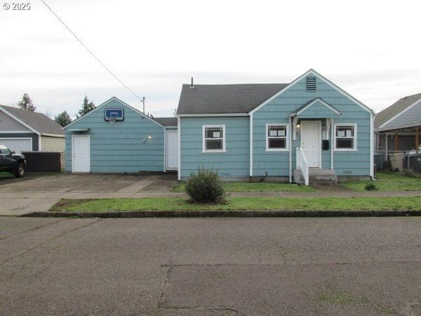 370 W B ST, Lebanon, OR 97355