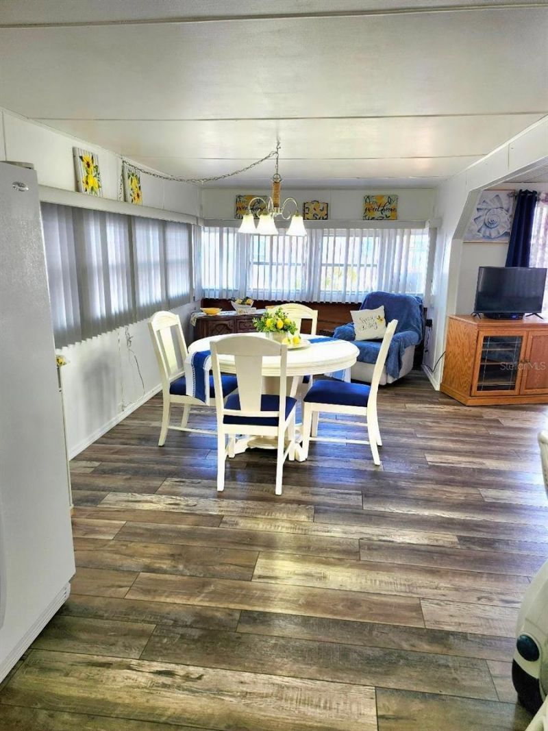 1912 Iowa Avenue, Bradenton, FL 34207 Photo