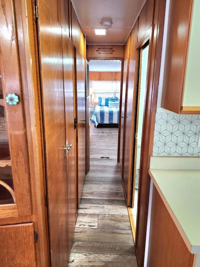 1912 Iowa Avenue, Bradenton, FL 34207 Photo