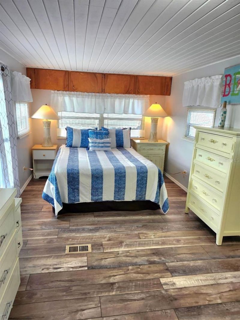 1912 Iowa Avenue, Bradenton, FL 34207 Photo