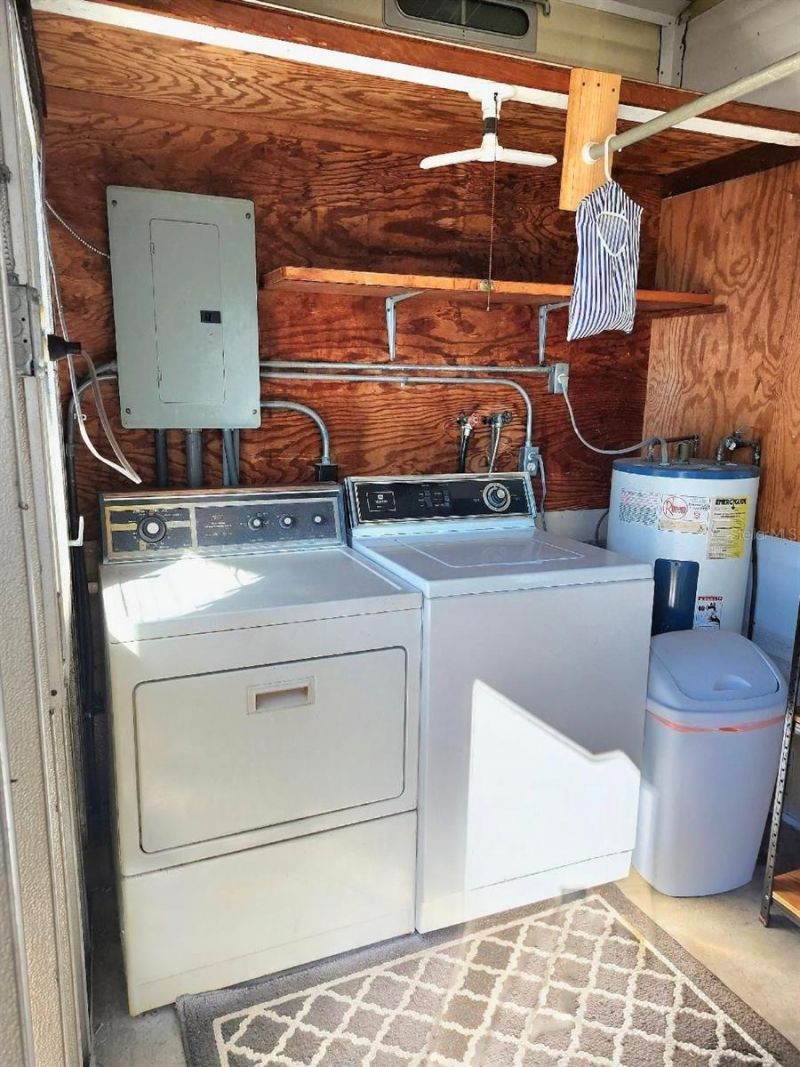 1912 Iowa Avenue, Bradenton, FL 34207 Photo