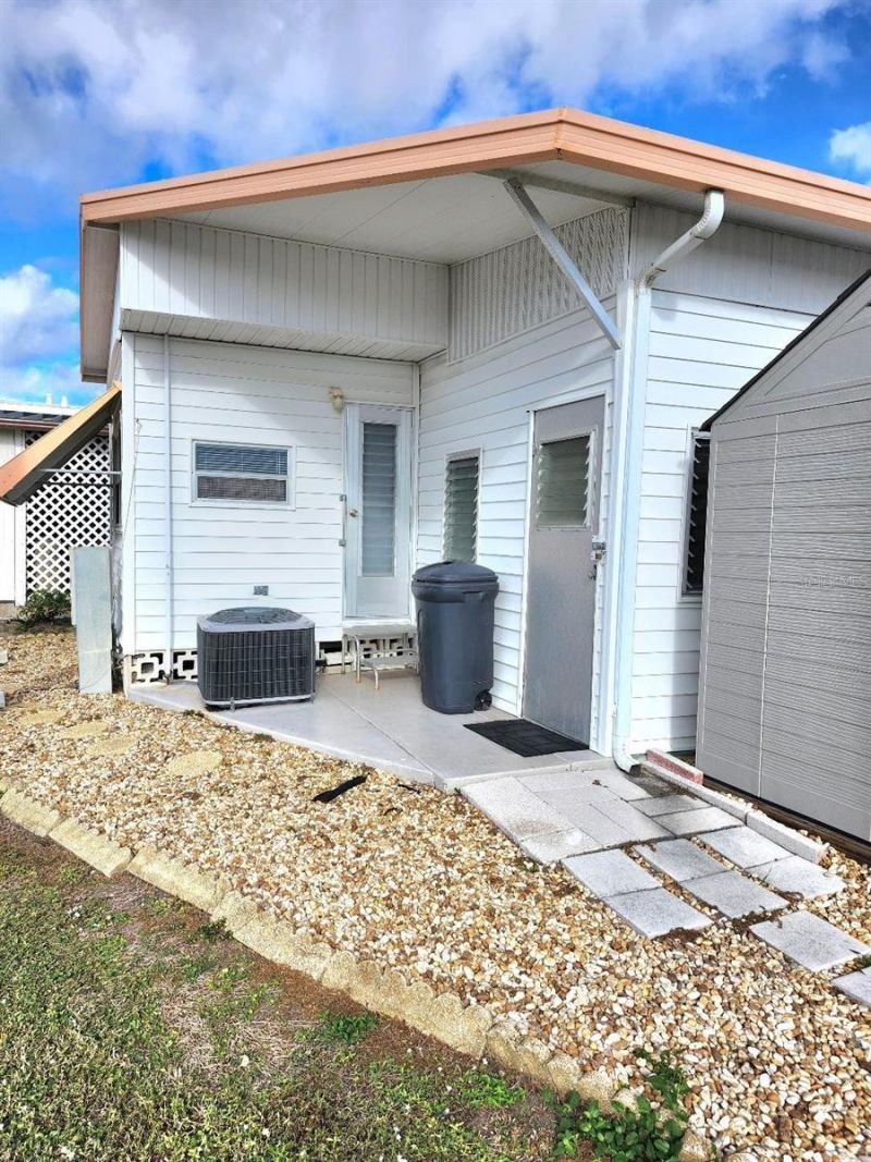 1912 Iowa Avenue, Bradenton, FL 34207 Photo