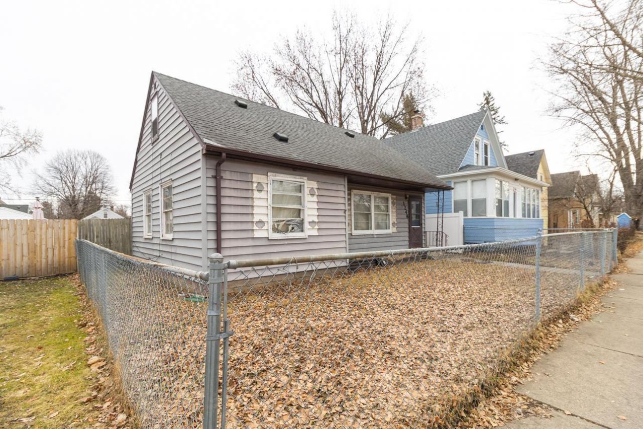 1248 Farrington Street, Saint Paul, MN 55117 Main Photo