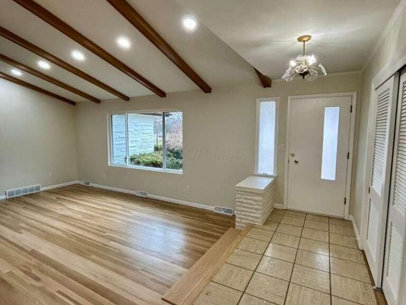 2956 Castlewood Road, Columbus, OH 43209 Photo 2