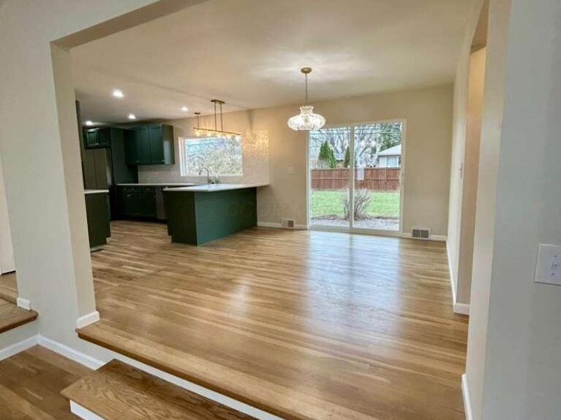 2956 Castlewood Road, Columbus, OH 43209 Photo 7