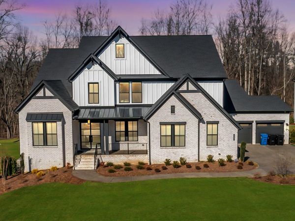 4697 Majestic Meadows Dr, Arrington, TN 37014