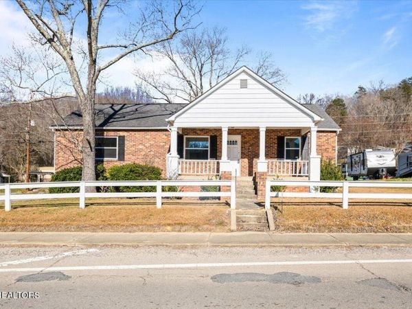 1171 5Th St, Jellico, TN 37762