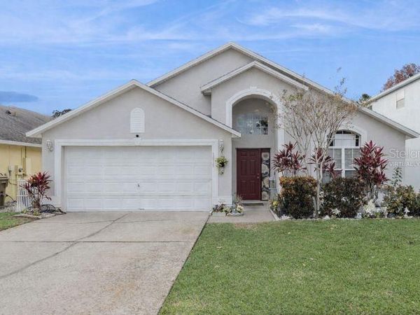 1019 LAKE BERKLEY DRIVE, KISSIMMEE, FL 34746