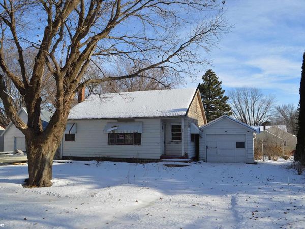 203 1st Street NE, Rake, IA 50465