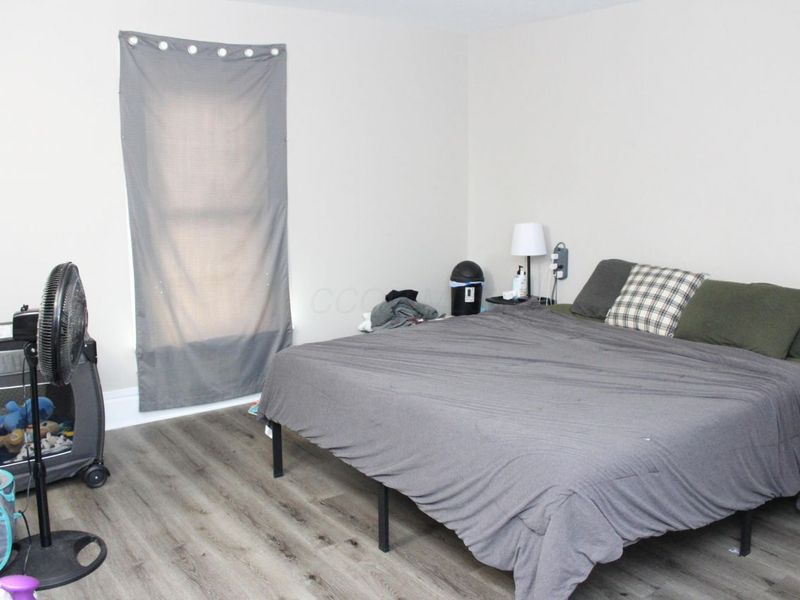 213 High Street , Roseville, OH 43777 Photo 16