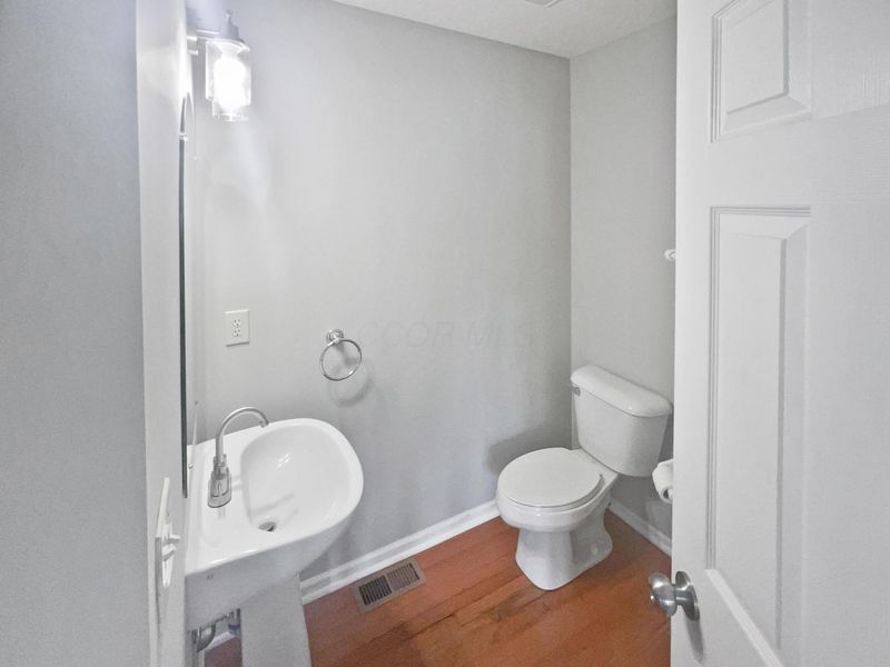 7485 Bold Venture Court, Lewis Center, OH 43035 Photo 13