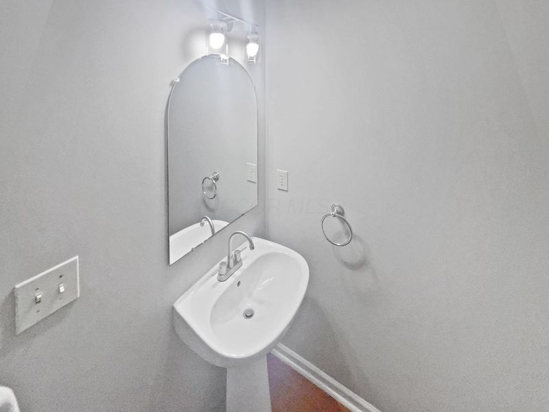 7485 Bold Venture Court, Lewis Center, OH 43035 Photo 14