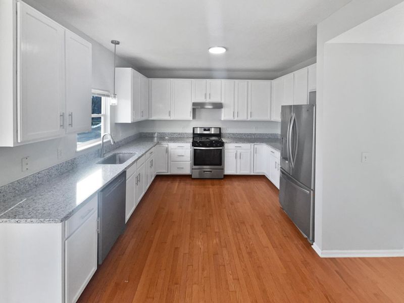 7485 Bold Venture Court, Lewis Center, OH 43035 Photo 2