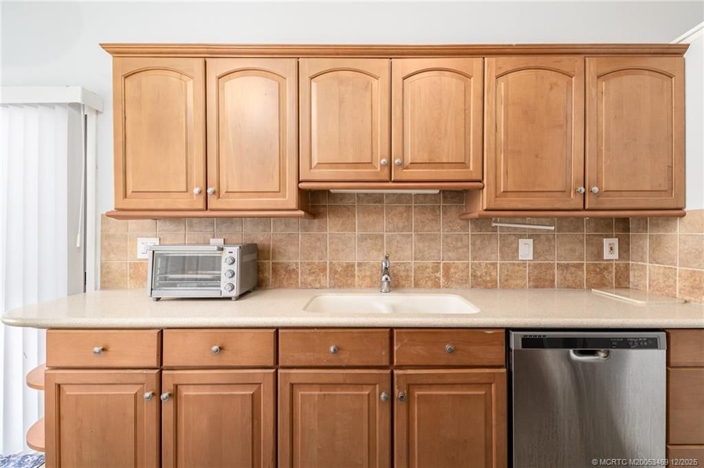 3501 SE Sandpiper Circle, Port Saint Lucie, FL 34952 Photo