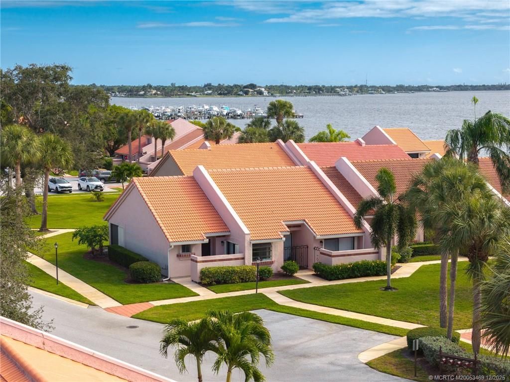 3501 SE Sandpiper Circle, Port Saint Lucie, FL 34952 Photo