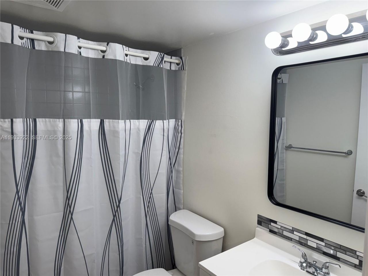 13250 SW 4th Ct, Unit 413G, Pembroke Pines, FL 33027 Photo