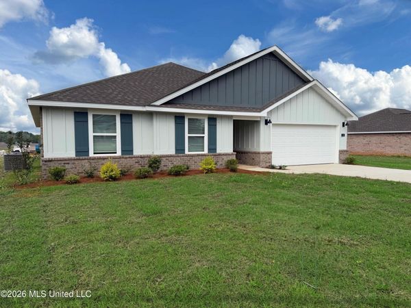 113 Dewberry Drive, Lucedale, MS 39452