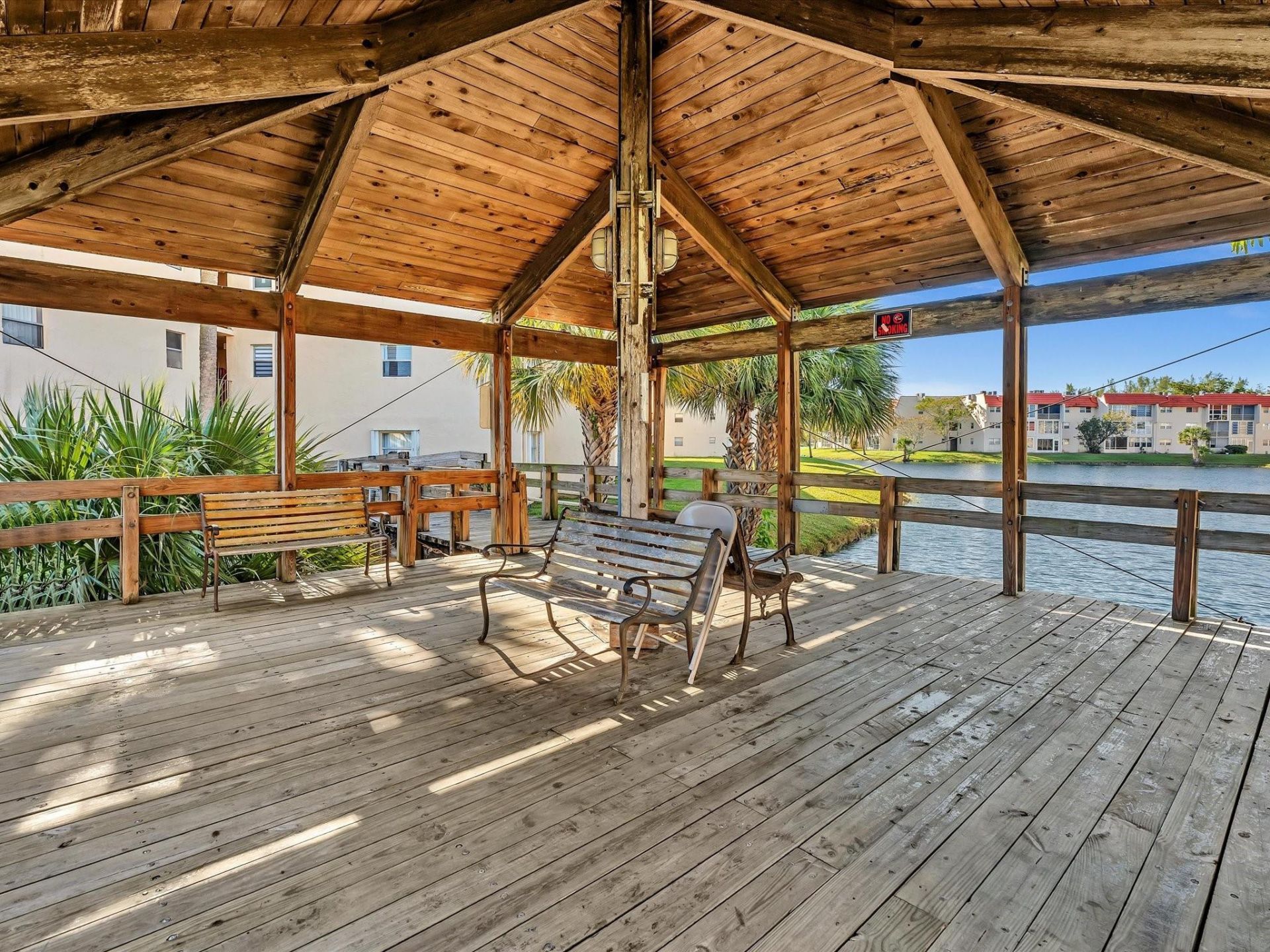 9041 Sunrise Lakes Boulevard, Unit 113, Sunrise, FL 33322 Photo