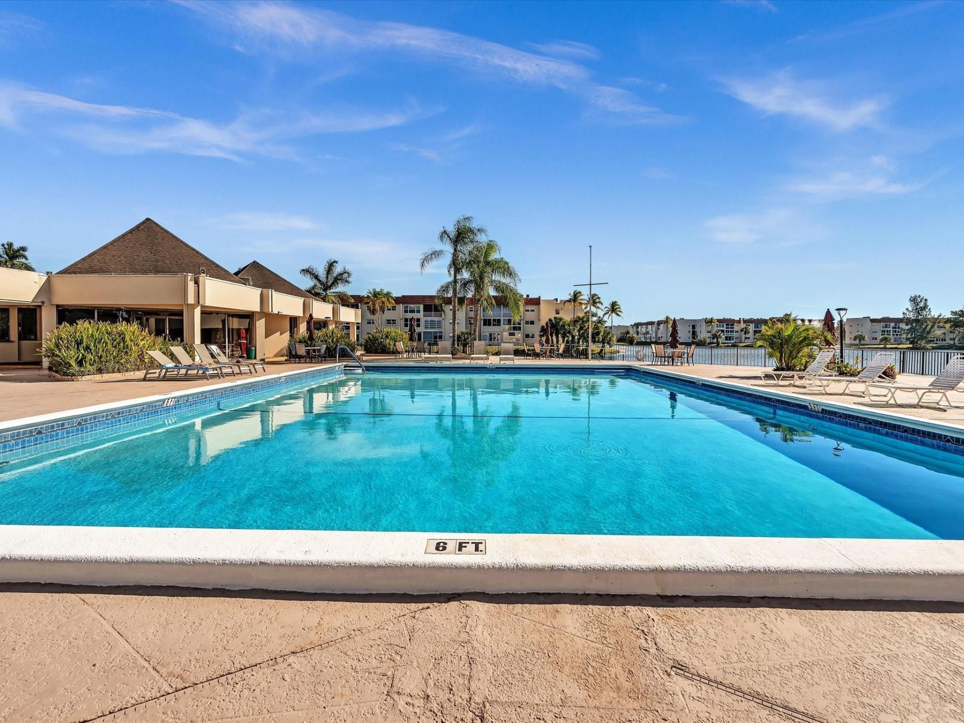 9041 Sunrise Lakes Boulevard, Unit 113, Sunrise, FL 33322 Photo