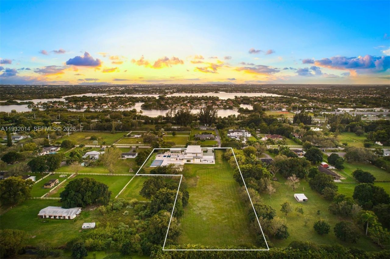 17841 SW 70th Pl, Southwest Ranches, FL 33331 Photo