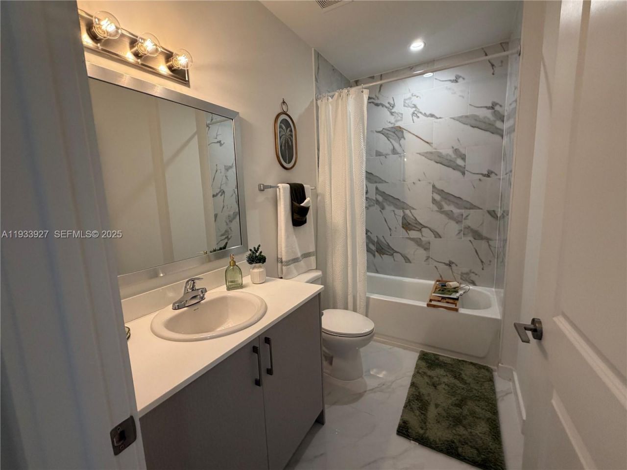 2308 E 4th Ave, Unit 205, Hialeah, FL 33013 Photo