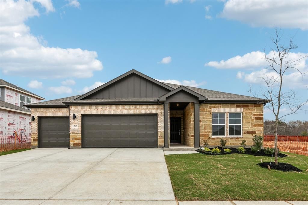 717 Vineyard Way, Forney, TX 75126 Main Photo
