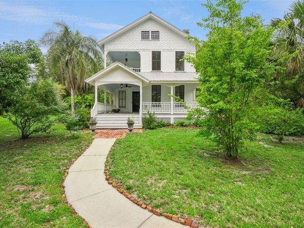 316 N LAKEVIEW DRIVE, LAKE HELEN, FL 32744