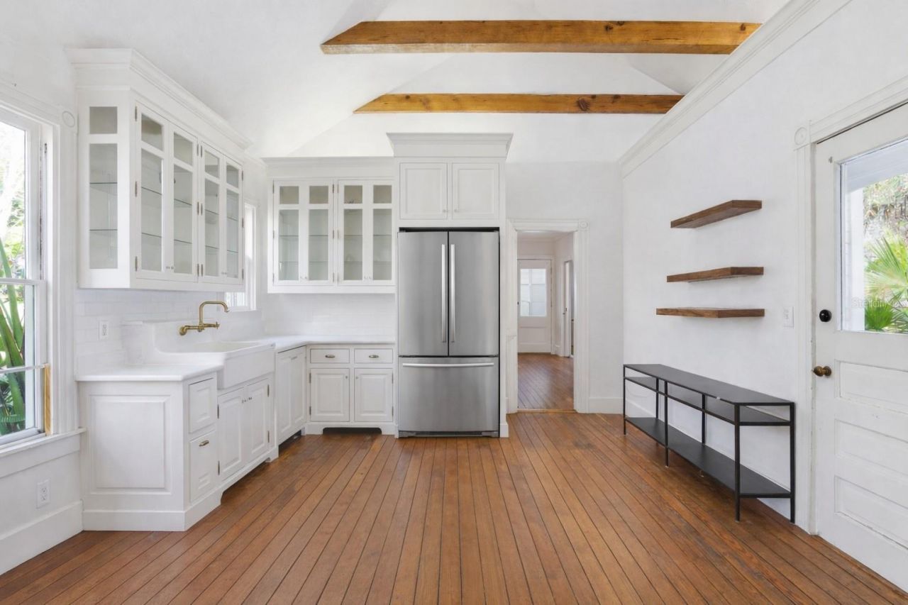 316 N Lakeview Drive, Lake Helen, FL 32744 Photo