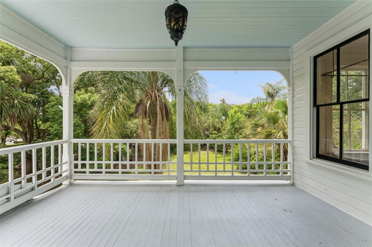 316 N Lakeview Drive, Lake Helen, FL 32744 Photo