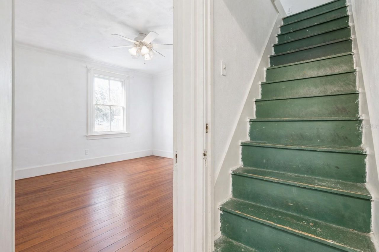 316 N Lakeview Drive, Lake Helen, FL 32744 Photo