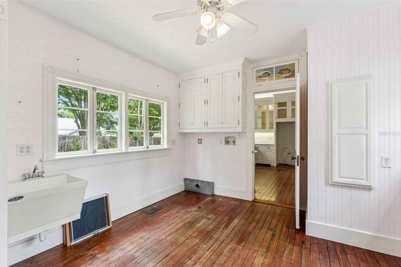 316 N Lakeview Drive, Lake Helen, FL 32744 Photo