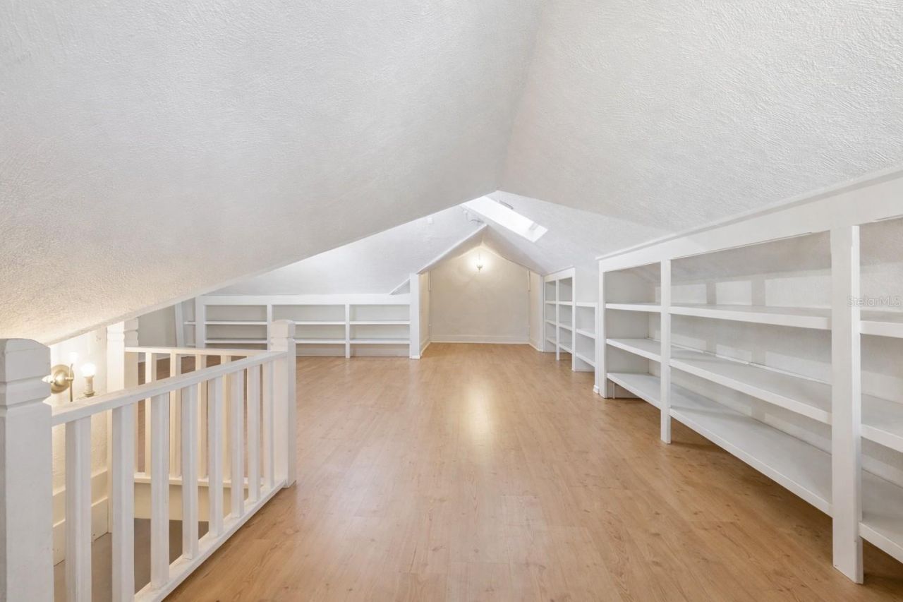 316 N Lakeview Drive, Lake Helen, FL 32744 Photo