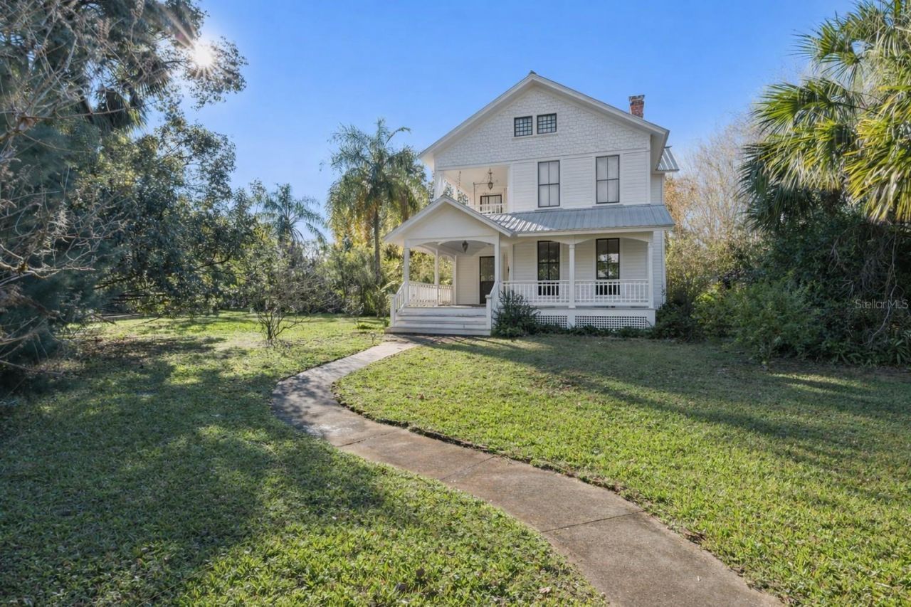 316 N Lakeview Drive, Lake Helen, FL 32744 Photo