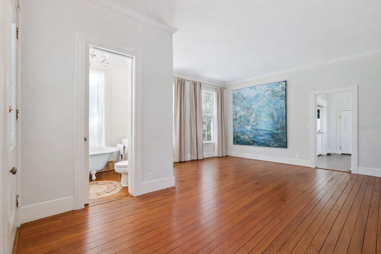 316 N Lakeview Drive, Lake Helen, FL 32744 Photo