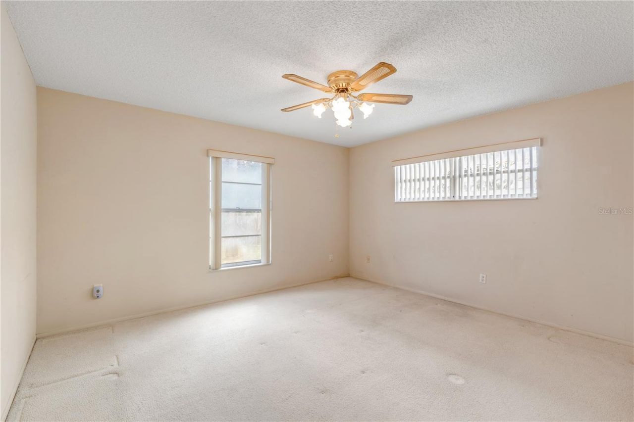 805 S Cooper Street, New Smyrna Beach, FL 32169 Photo