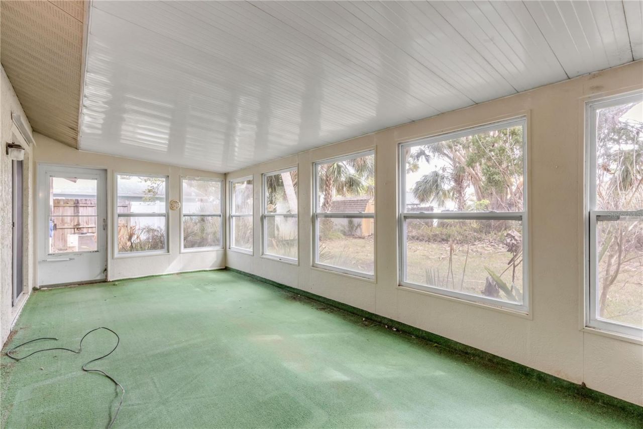 805 S Cooper Street, New Smyrna Beach, FL 32169 Photo