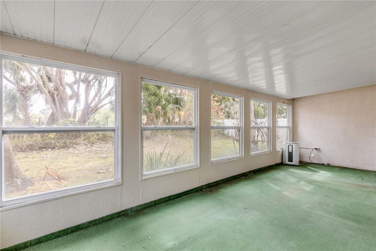 805 S Cooper Street, New Smyrna Beach, FL 32169 Photo