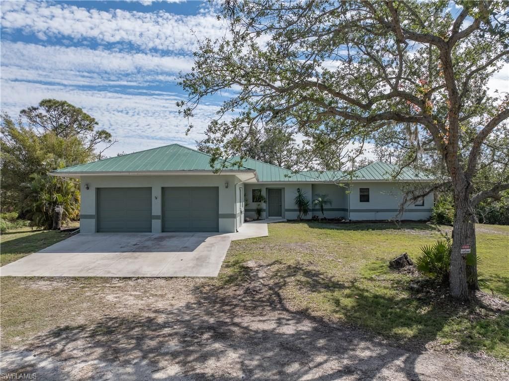 5312 Western Dr, Saint James City, FL 33956 Photo